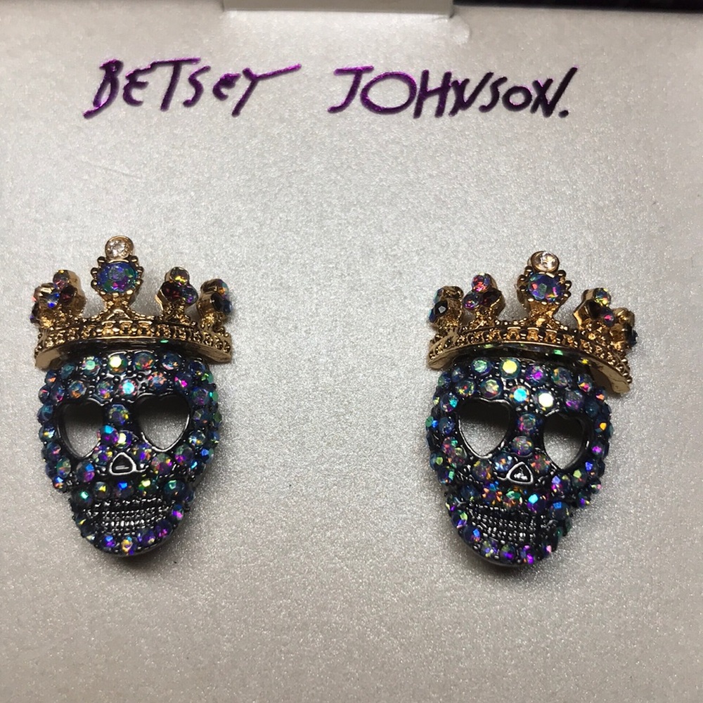 💀 Jeweled Earrings 💀